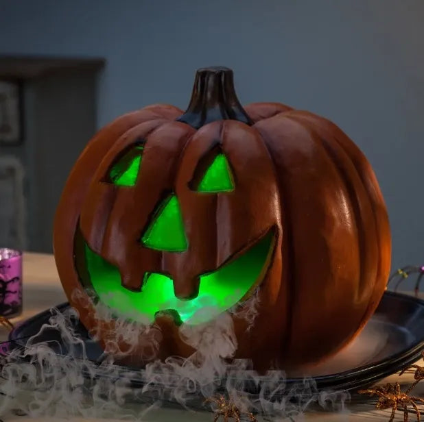 Halloween pakke! Gresskar med lyd, røykmaskin som passer inne i gresskaret med led lys og 5l røykveske