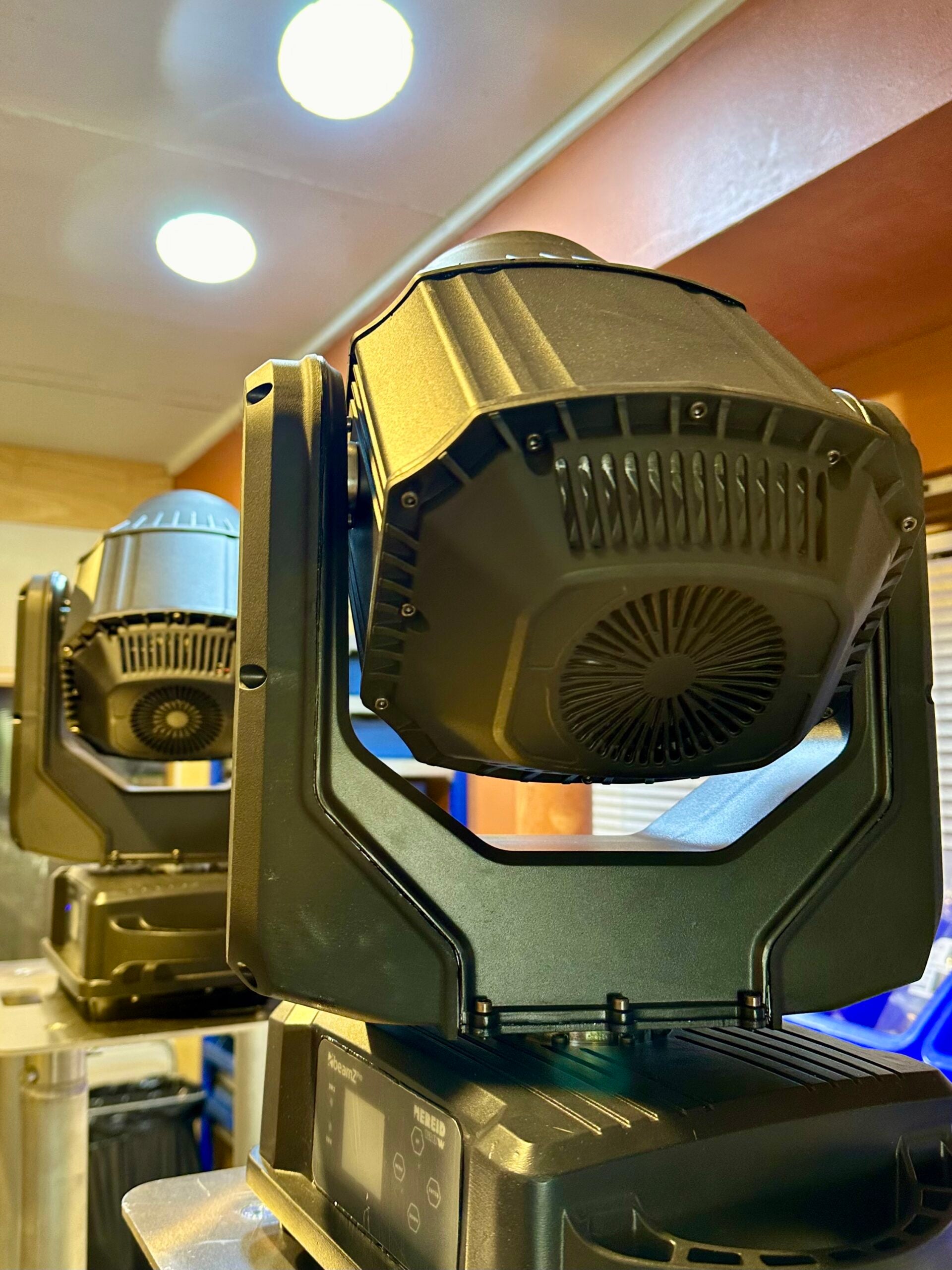 Beamz PRO NEREID120W BEAM OUTDOOR Pakke med transportkasse (Demo)