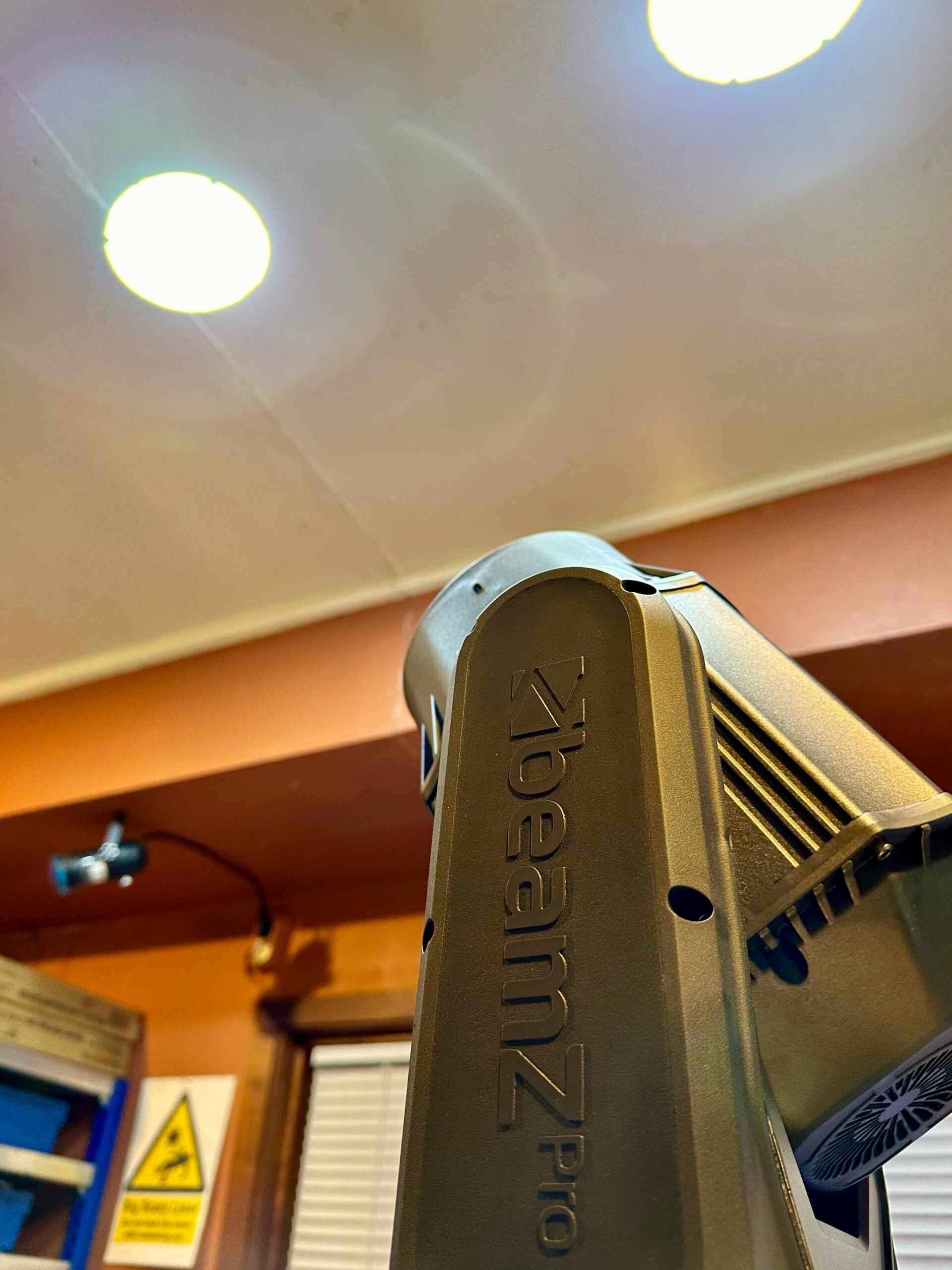 Beamz PRO NEREID120W BEAM OUTDOOR Pakke med transportkasse (Demo)