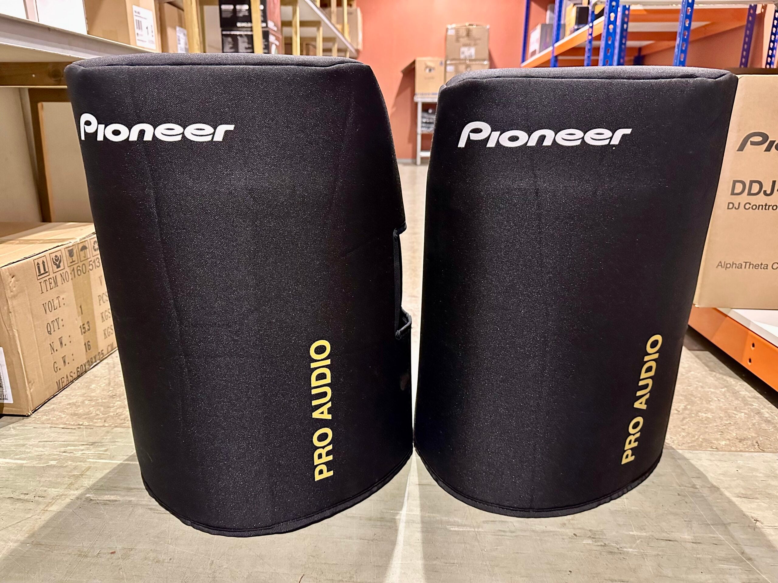 2 x Pioneer Professional Audio CVR-XPRS102 (Demo)