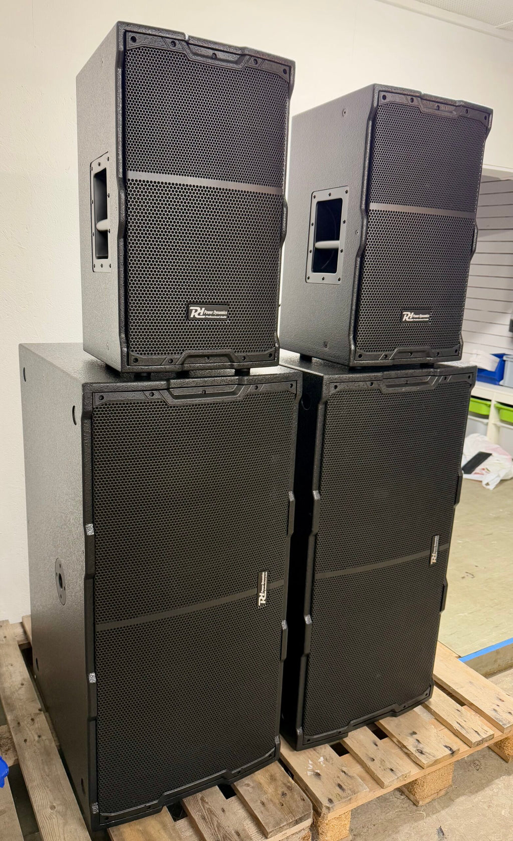 Power Dynamics PDY PA Pakke med 4 x 18" sub