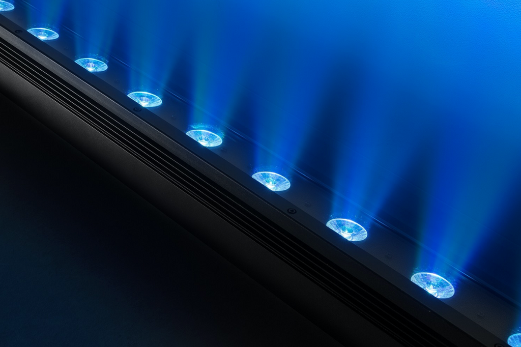 Beamz LCB128IP LED BAR IP65 12 X 8W RGBA