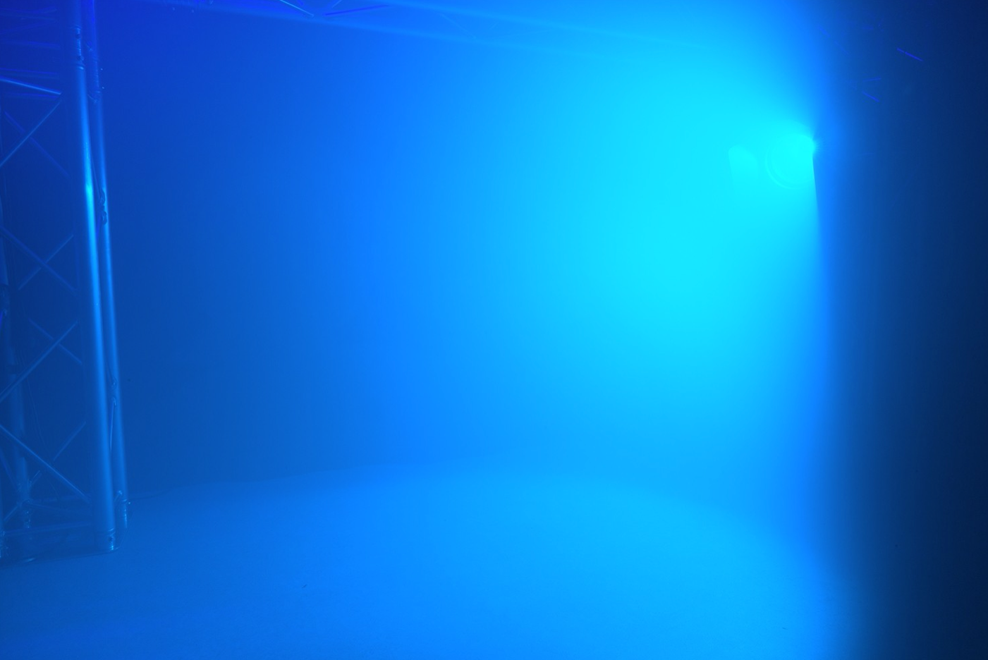 Beamz PRO BTF200CZ FRESNEL