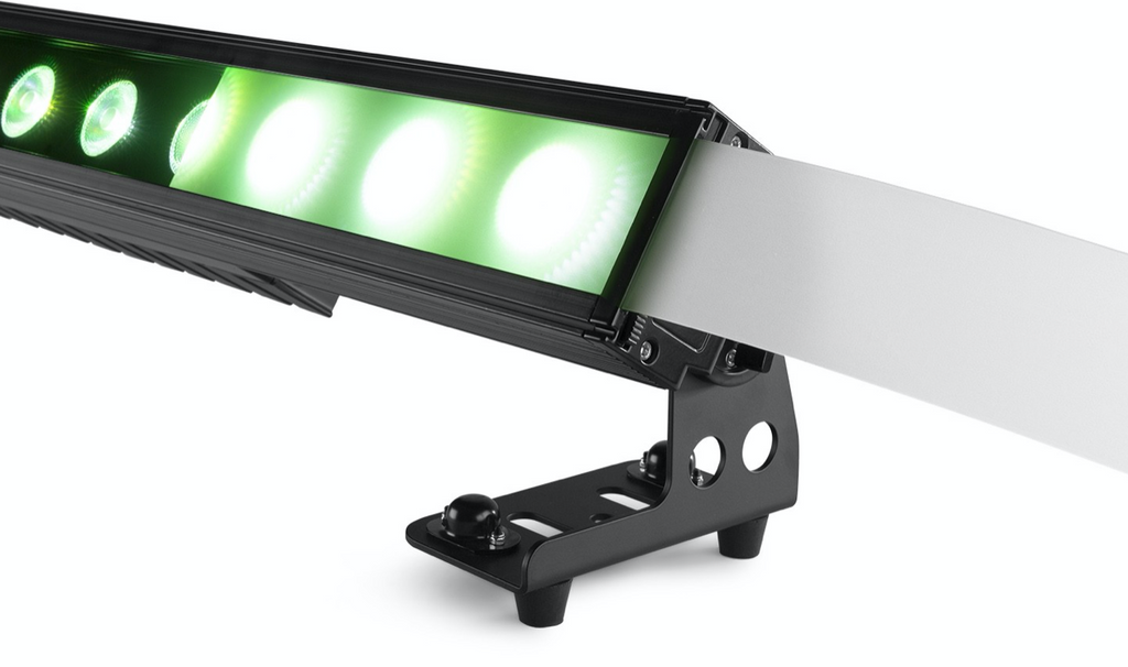 Beamz PRO LED BAR IP65 12 X 15W diffusion filter