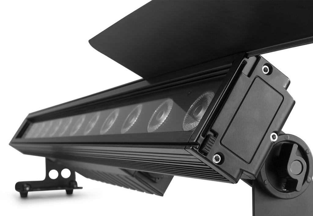 Beamz PRO LED BAR IP65 12 X 15W lens hood