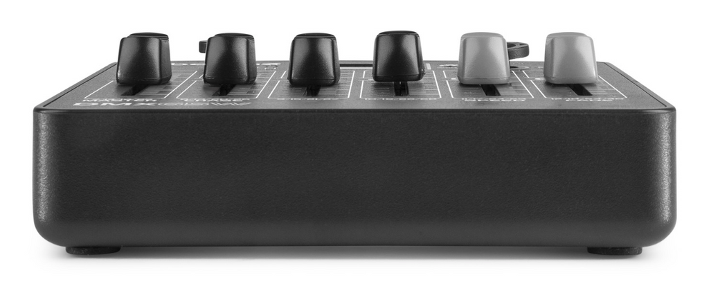 Utleie - Lysmikser 30 kanaler med trådløs DMX