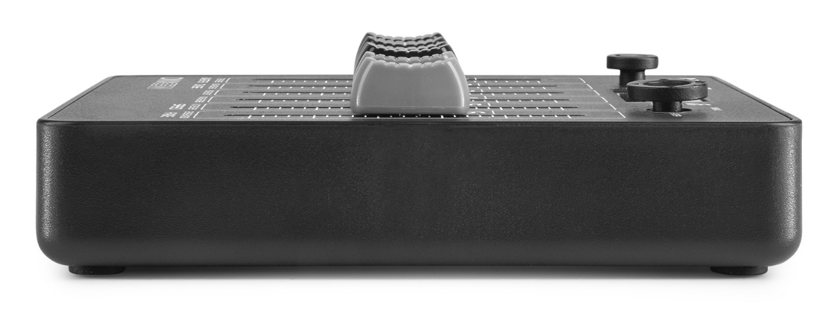 Beamz DMX 65W Lysmikser med trådløs DMX