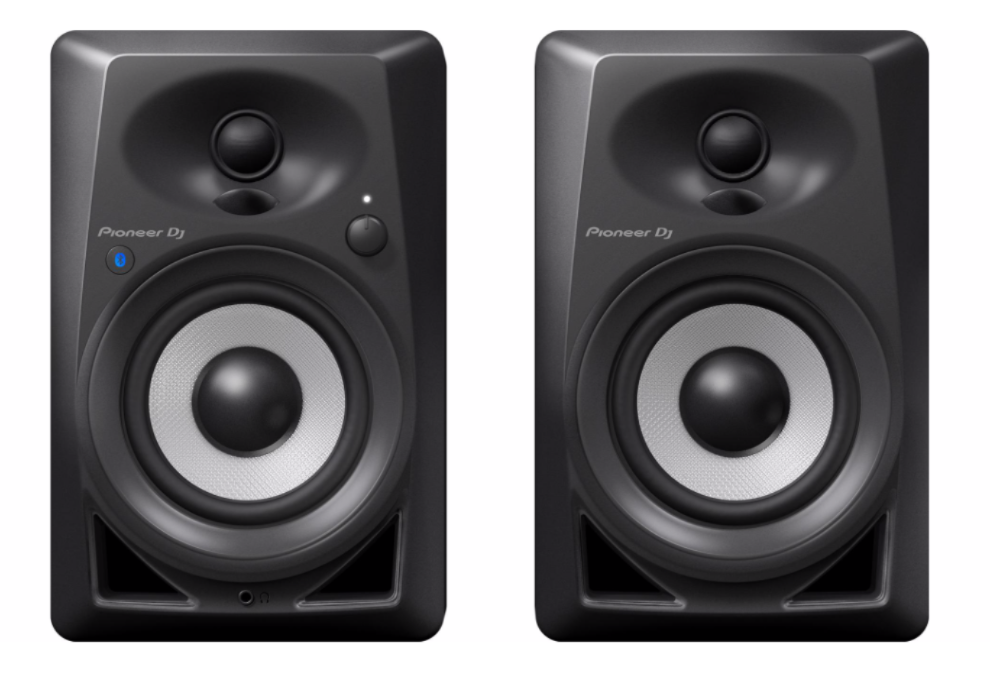 Pioneer DJ DDJ-FLX4 KAMPANJE med X5 hodetelefoner og DM-40 BT høyttalere