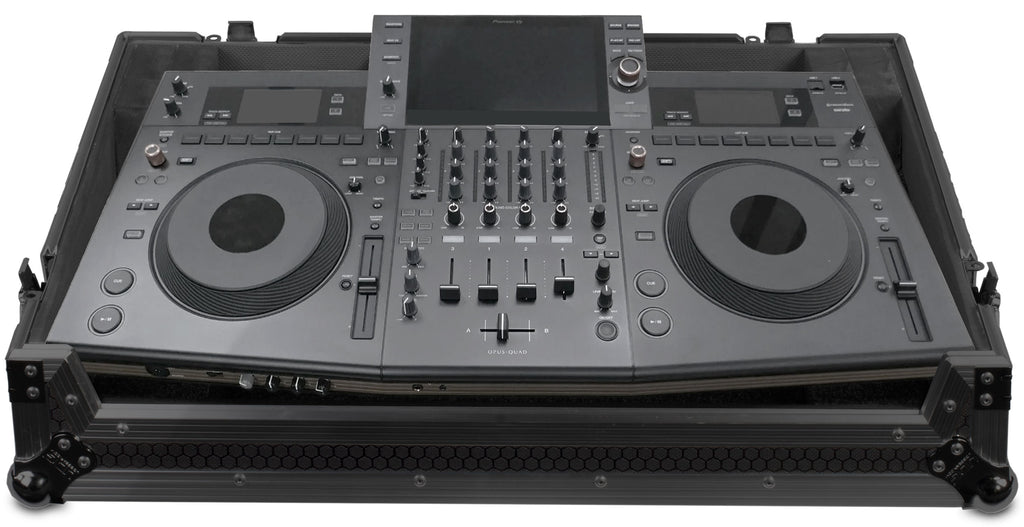 UDG Ultimate Flight Case Pioneer Opus Quad Black Plus (W)